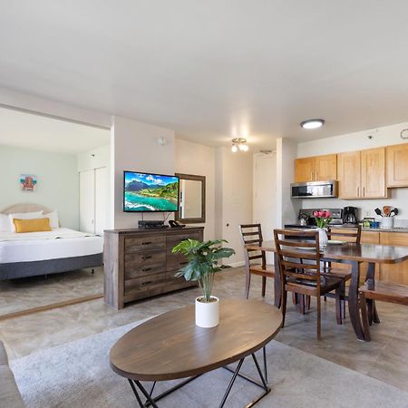 Light & Airy 8Th Floor Ocean View Condo With Lanai Condo Χονολουλού Εξωτερικό φωτογραφία