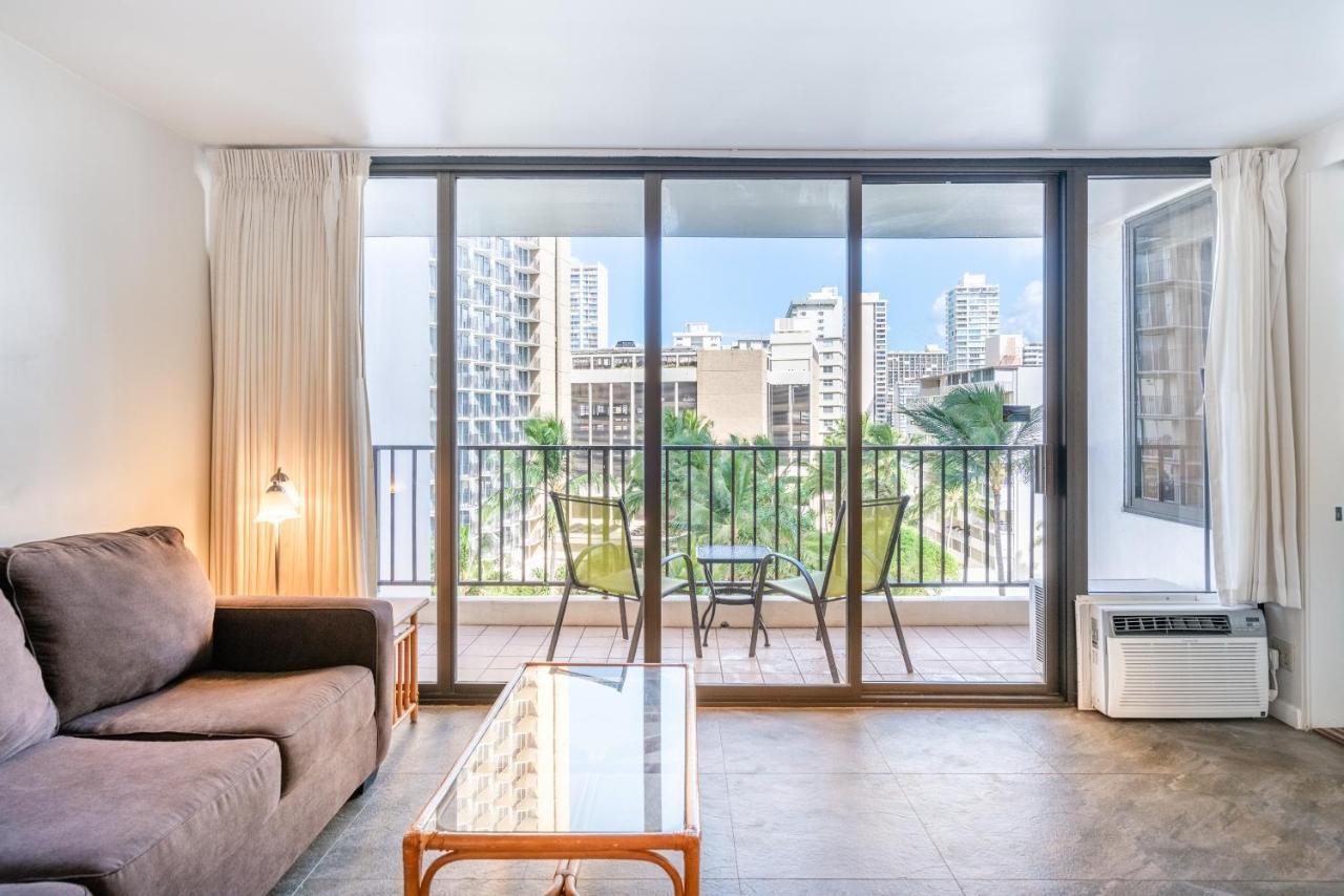 Light & Airy 8Th Floor Ocean View Condo With Lanai Condo Χονολουλού Εξωτερικό φωτογραφία