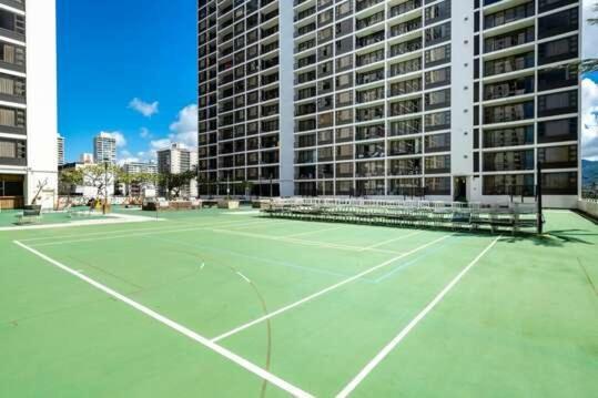 Light & Airy 8Th Floor Ocean View Condo With Lanai Condo Χονολουλού Εξωτερικό φωτογραφία