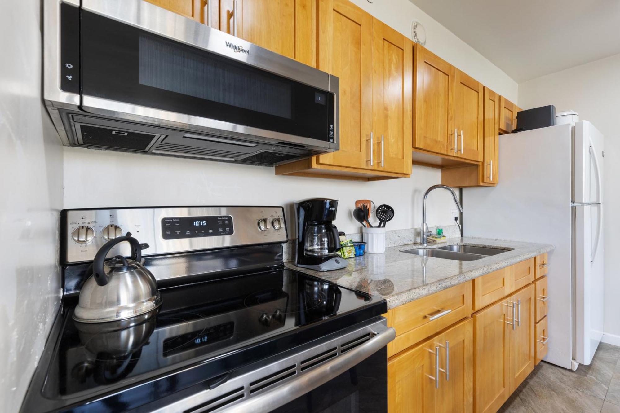 Light & Airy 8Th Floor Ocean View Condo With Lanai Condo Χονολουλού Εξωτερικό φωτογραφία